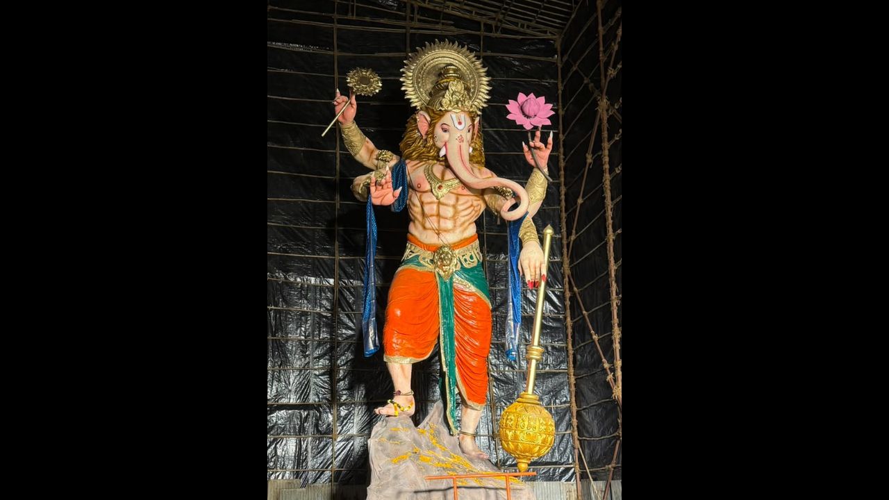Mumbai Cha Maharaja 11th Khetwadi Sarvajanik Trust