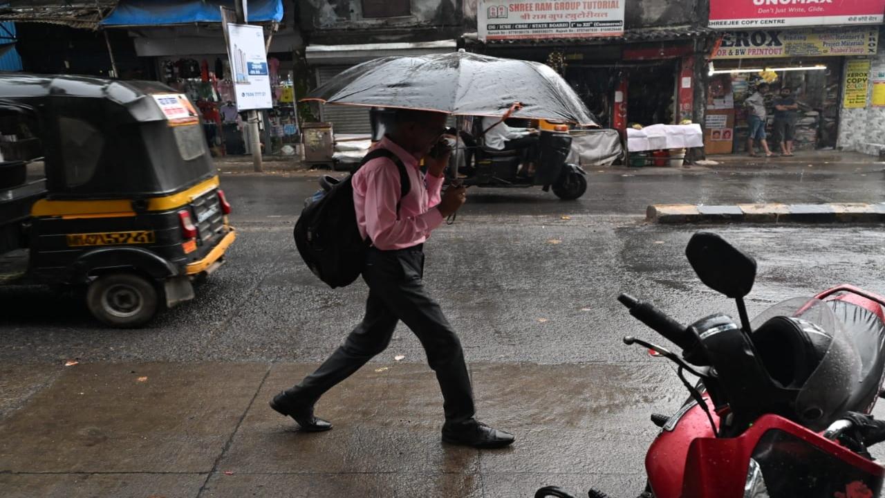 IN PHOTOS: Weather takes a turn in Mumbai again